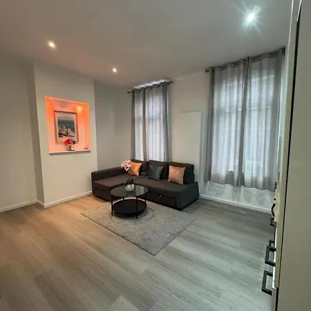 Stylish 1br With Sofa Bed In The Heart Of Lejlighed Liège