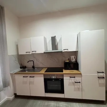Stylish 1br With Sofa Bed In The Heart Of Lejlighed Liège