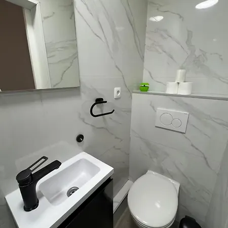 Stylish 1br With Sofa Bed In The Heart Of